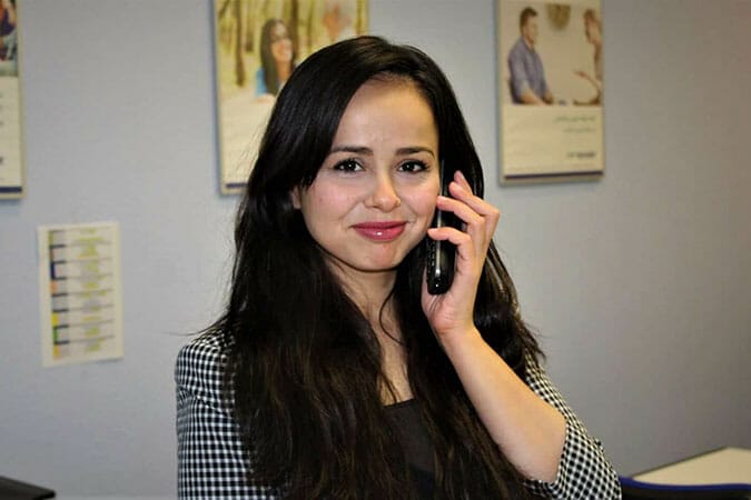 empfang job konzept beratung telefon kontakt arbeitsvermittler 01